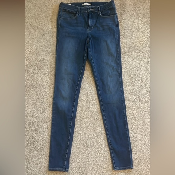 Women’s Levi’s 720 Jeans - Super Skinny Style - Size 30 - Blue​ - Picture 1 of 3